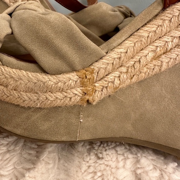 Material Girl Wedges - Picture 5 of 6